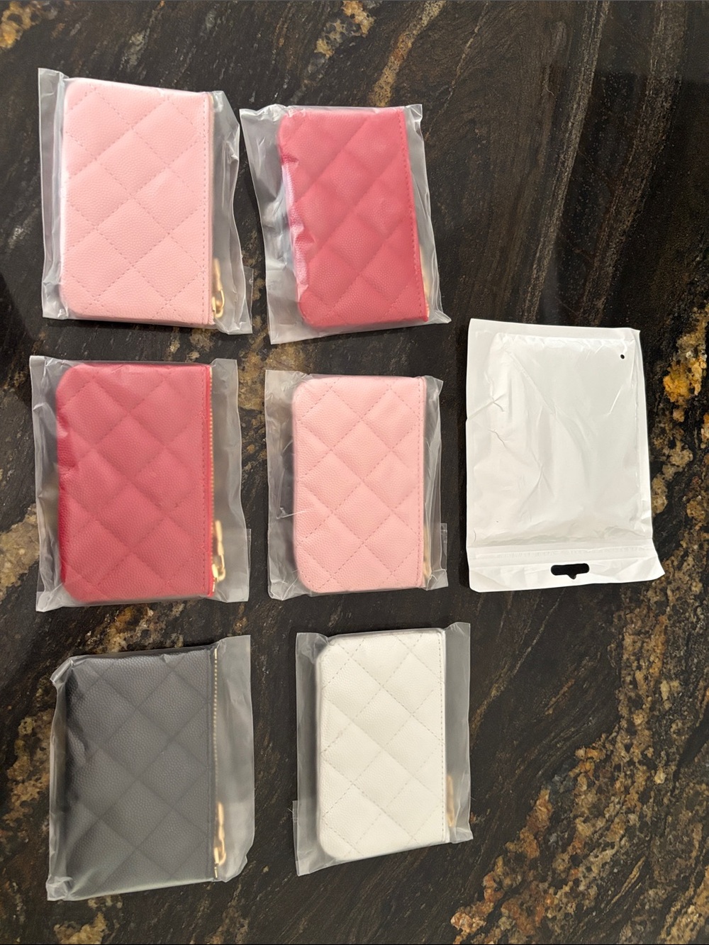 Women’s Wallets - Picture 3 of 3